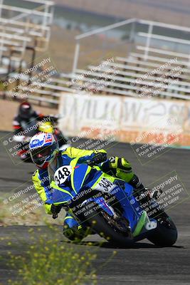 media/Jun-04-2022-WERA (Sat) [[b852bbbd55]]/Practice Races/5-750cc and up novices/